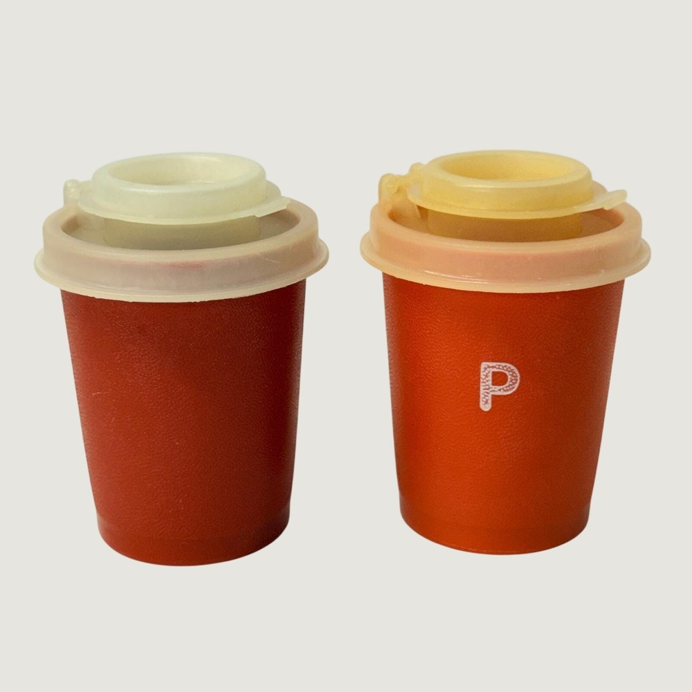 Vintage Tupperware Burnt Orange Salt and Pepper Shakers Set 1503-35 3 inch *